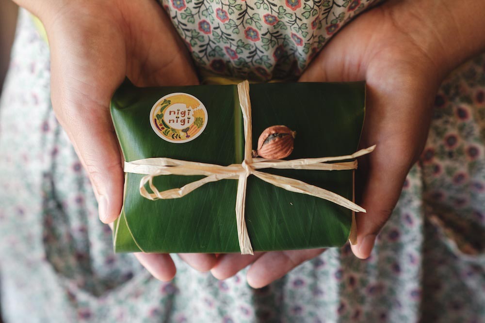 月桃の葉でお包み
